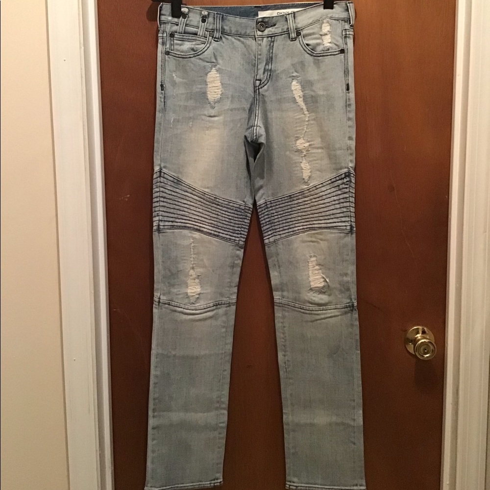 DKNY JEANS